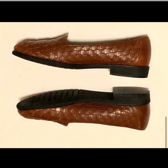 COPY - Cole Haan Women’s Brown Leather Loafers-Size-7 - Picture 4 of 5